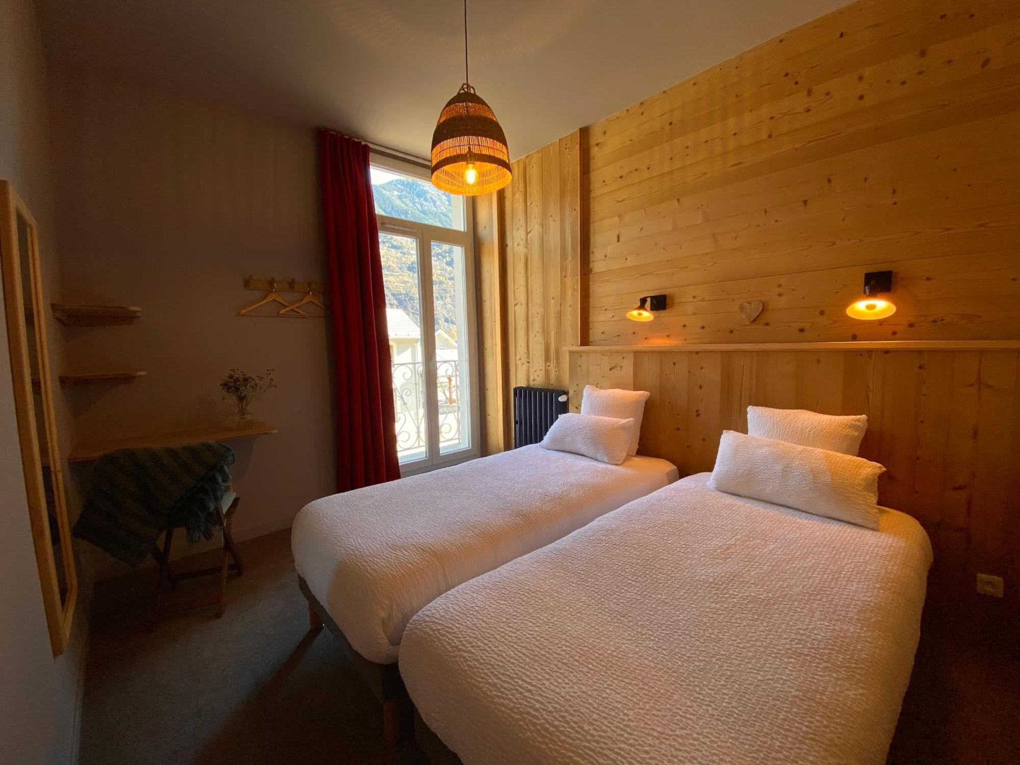 Hotel Oberland Le Bourg-dʼOisans Dış mekan fotoğraf